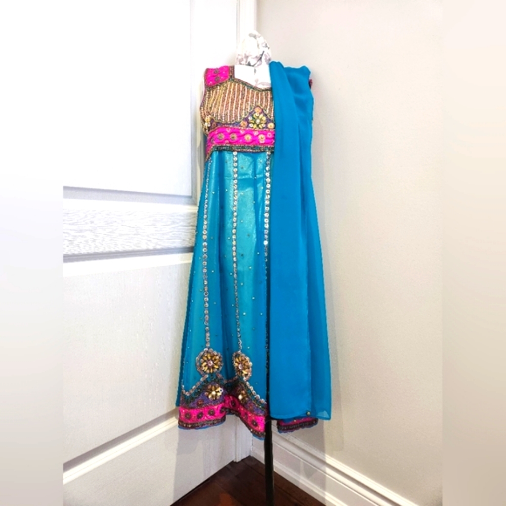 Indian suit